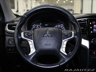 Mitsubishi L200 2,3 Di-D 4x4 AT Tažné 1.m 2021