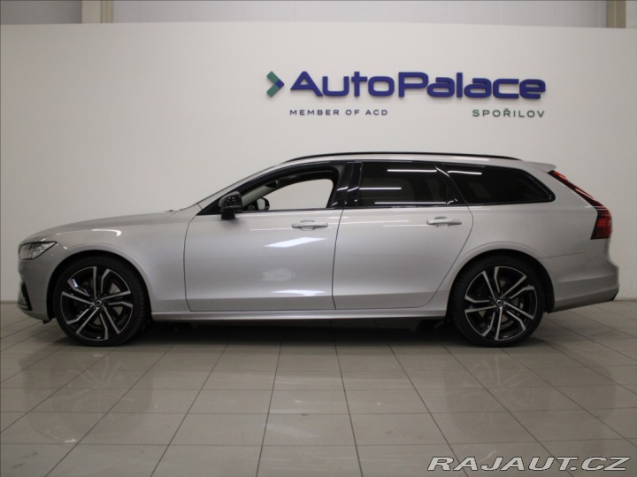 Volvo V90 2,0 B6 Ultimate B&W A 2022
