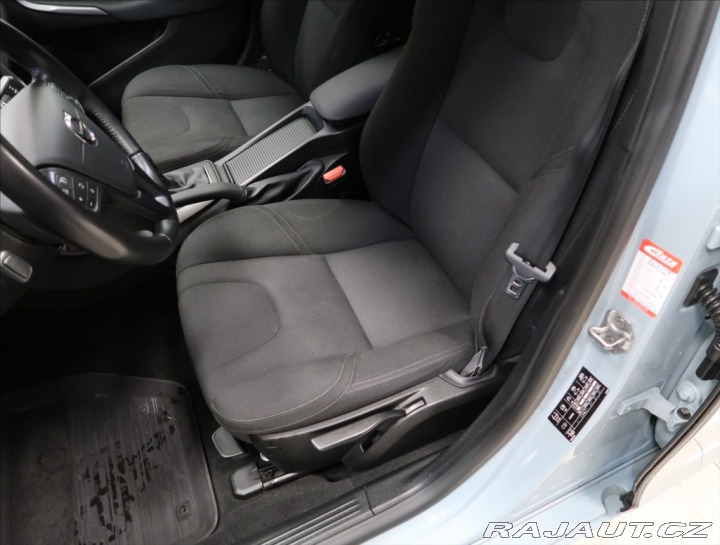 Volvo V40 2,0 D AUT NEZ. TOPENÍ 2017