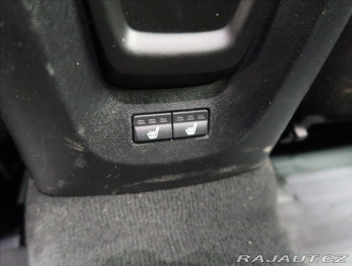 Volvo V40 2,0 D AUT NEZ. TOPENÍ 2017