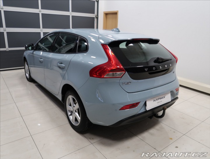 Volvo V40 2,0 D AT 2017