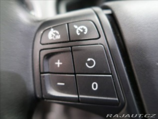 Volvo V40 2,0 D AUT NEZ. TOPENÍ 2017