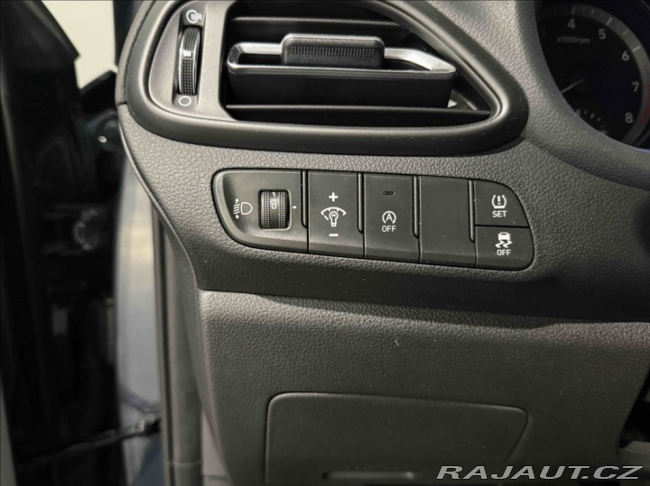 Hyundai i30 1,0 T-GDI SMART AT 2024