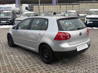 Volkswagen Golf 1,6 I TRENDLINE ČR 2007