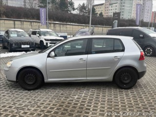 Volkswagen Golf 1,6 I TRENDLINE ČR 2007