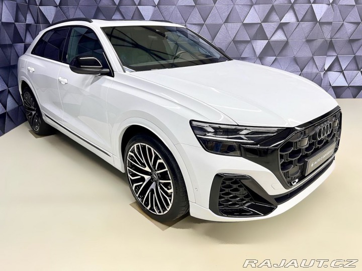 Audi Q8 60TFSI e QUATTRO, MASÁŽE, 2025