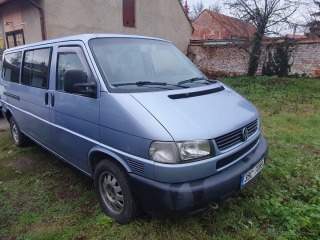 Volkswagen Caravelle 2,5