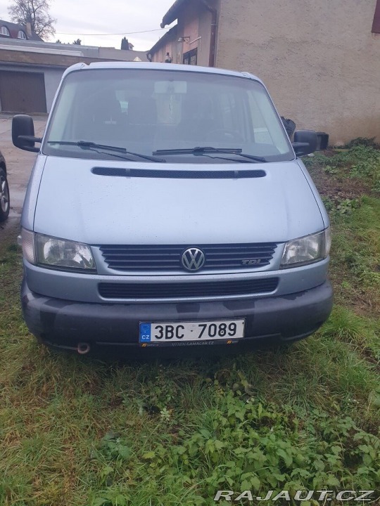 Volkswagen Caravelle 2,5 2003