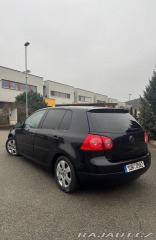 Volkswagen Golf 1,4   5 benzín, 66 kW 2004