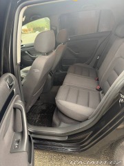 Volkswagen Golf 1,4   5 benzín, 66 kW 2004