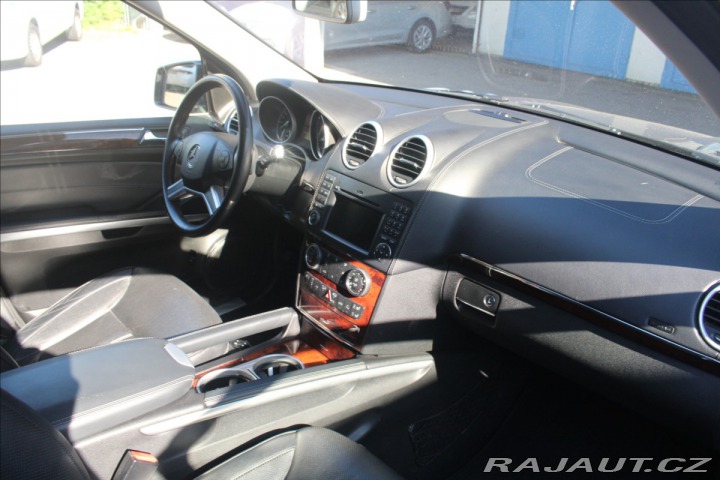 Mercedes-Benz GL 5,5 550 4Matic AMG 2011