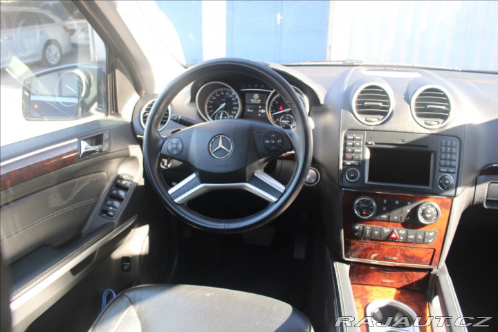 Mercedes-Benz GL 5,5 550 4Matic AMG 2011