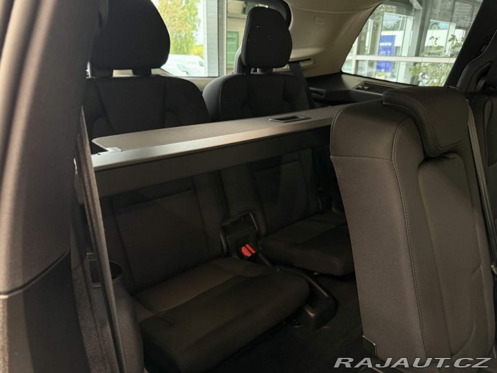 Volvo XC90 B5 2.0L 250+14 HP AT8 AWD 2026