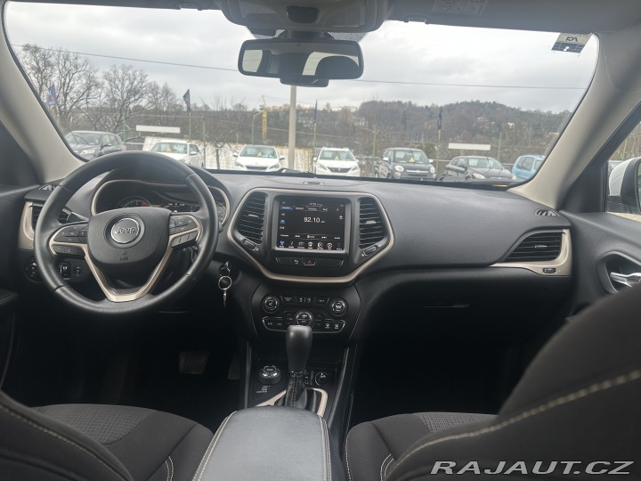 Jeep Cherokee 2.2CRD 4x4/136kW/1MAJ/TOP 2016