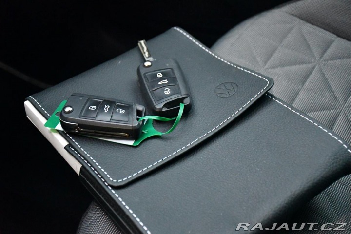 Volkswagen Tiguan 2.0TDi DSG NAVI TAŽNÉ ČR 2022