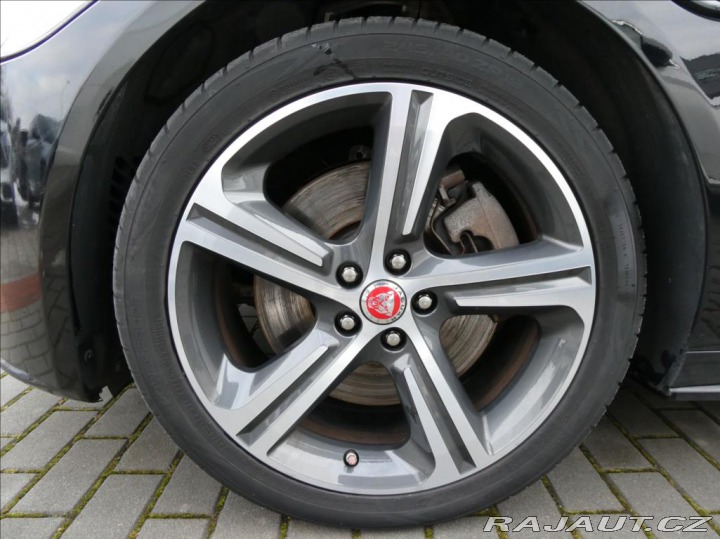 Jaguar XF 3,0 30D R-Sport,2.maj,ČR, 2016