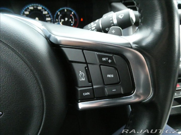 Jaguar XF 3,0 30D R-Sport,2.maj,ČR, 2016
