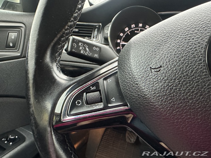 Škoda Superb 2.0TDi 1MAJ/Serv.Knih/ČR/ 2014