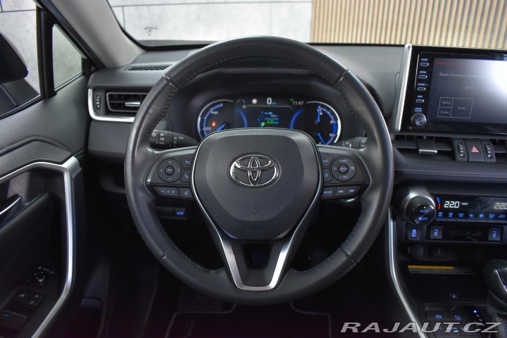 Toyota RAV4 2.5 REZERVACE 2021