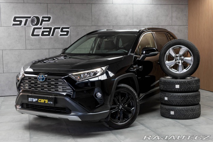 Toyota RAV4 2.5 REZERVACE 2021
