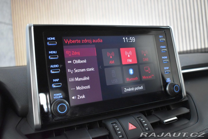 Toyota RAV4 2.5 REZERVACE 2021
