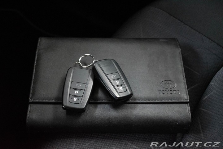 Toyota RAV4 2.5 HYBRID TAŽNÉ*DPH*ČR 1 2021