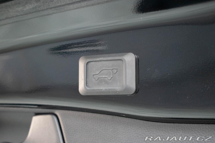 Toyota RAV4 2.5 HYBRID TAŽNÉ*DPH*ČR 1 2021