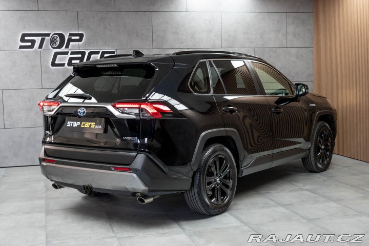 Toyota RAV4 2.5 REZERVACE 2021