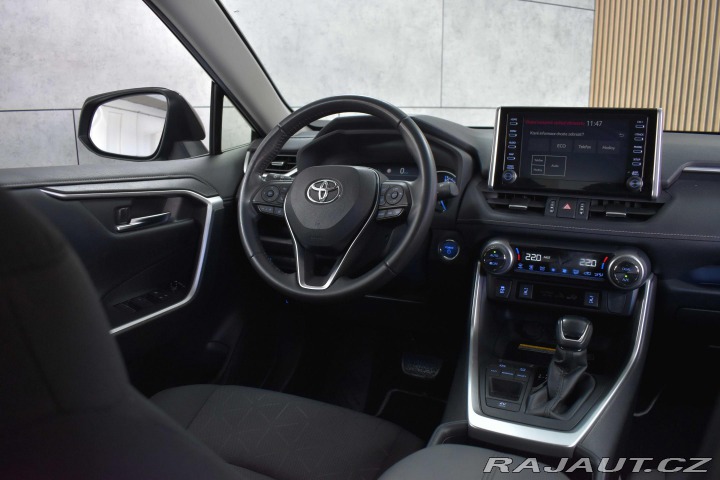 Toyota RAV4 2.5 HYBRID TAŽNÉ*DPH*ČR 1 2021