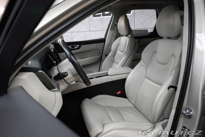 Volvo XC60 D5 AWD INSCRIPTION DPH*ČR 2019