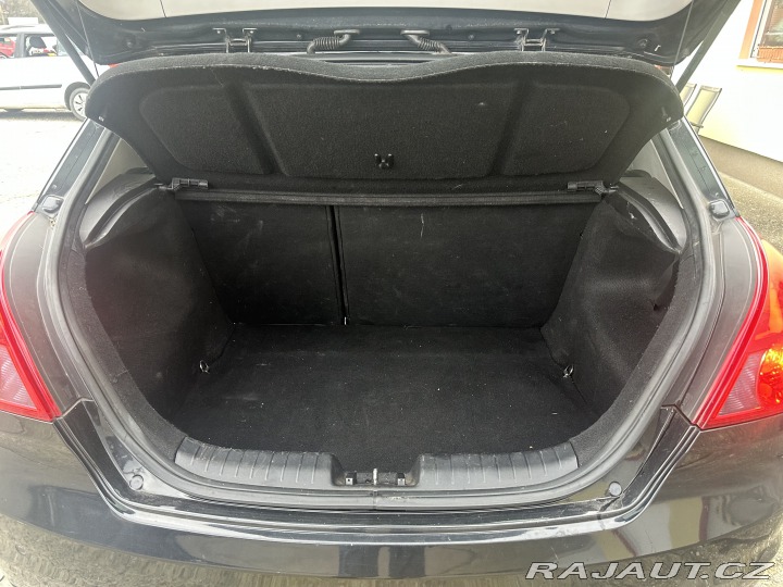 Kia Ceed Cee´d 1.6i 93kW/CR/Dig.Kl 2008