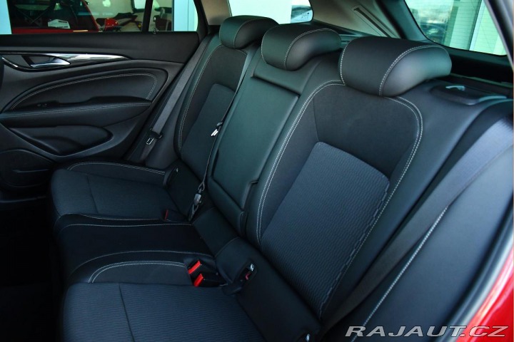 Opel Insignia 2.0CDTi COUNTRY TOURER 4X 2018