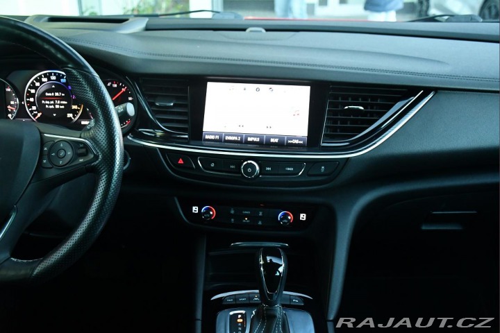 Opel Insignia 2.0CDTi COUNTRY TOURER 4X 2018