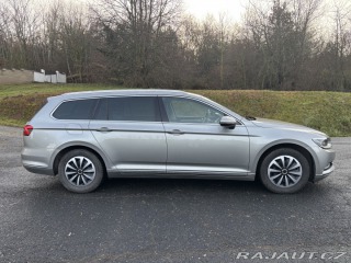 Volkswagen Passat HIGHLINE Serviska 110kw 2016
