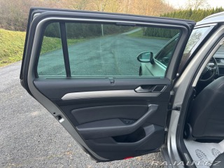 Volkswagen Passat HIGHLINE Serviska 110kw 2016