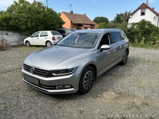 Volkswagen Passat HIGHLINE Serviska 110kw 2016