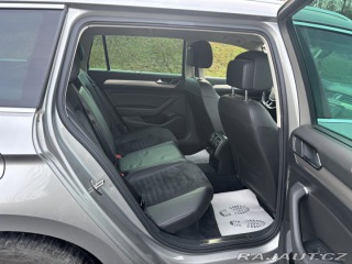 Volkswagen Passat HIGHLINE Serviska 110kw 2016