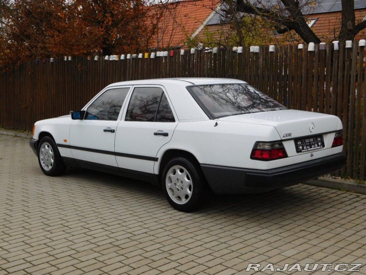 Mercedes-Benz 124 1992