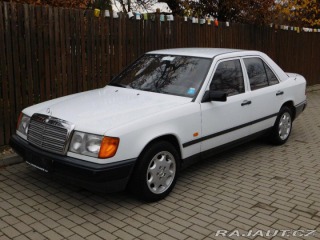 Mercedes-Benz 124  1992
