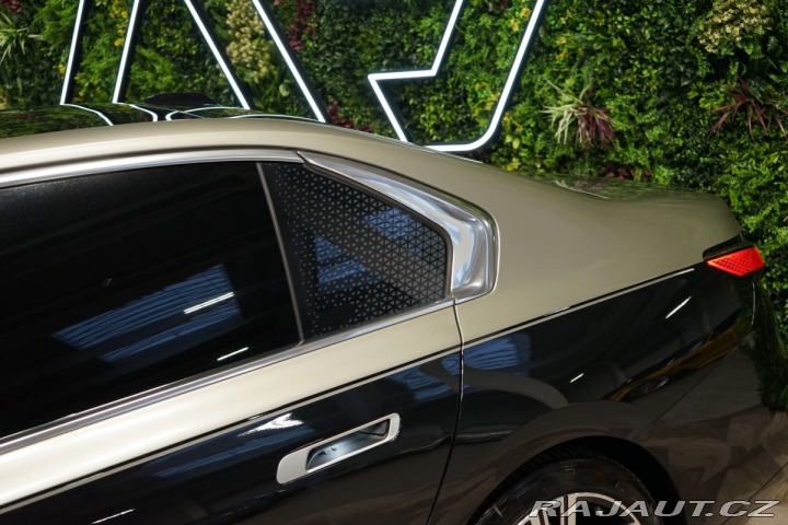 BMW 7 40d*xDRIVE*360*TAŽ*THEATR 2024