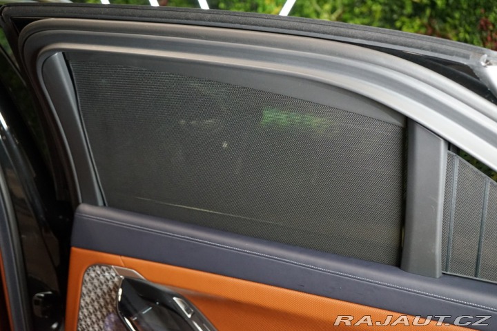 BMW 7 40d*xDRIVE*360*TAŽ*THEATR 2024