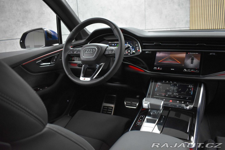 Audi Q7 50TDI S-LINE*AIR*TAŽNÉ*ČR 2025