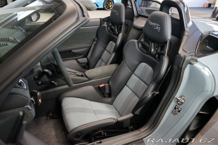 Porsche 718 SPYDER RS*WEISSACH*CARBON 2024