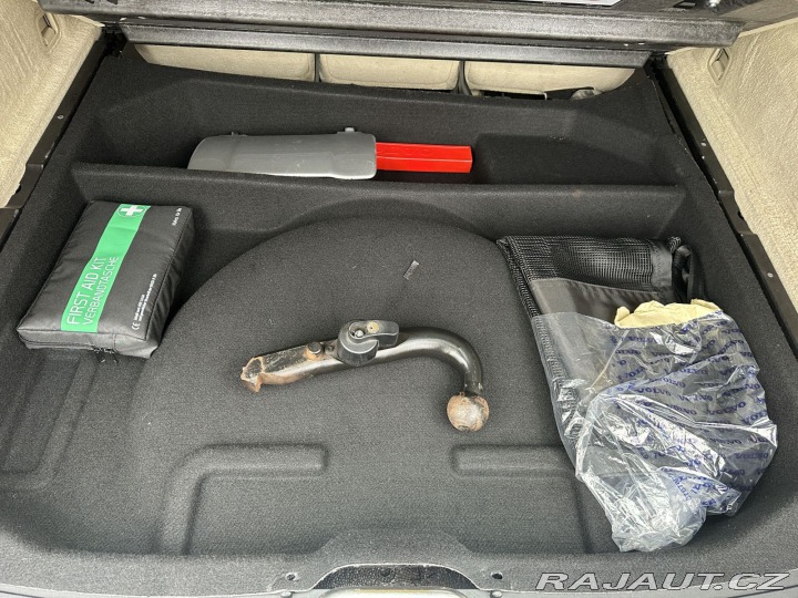 Volvo XC60 2,0D 140kw SUMMUM SERVIKA 2015