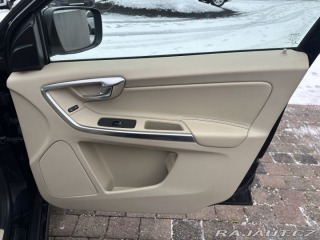 Volvo XC60 2,0D 140kw SUMMUM SERVIKA 2015