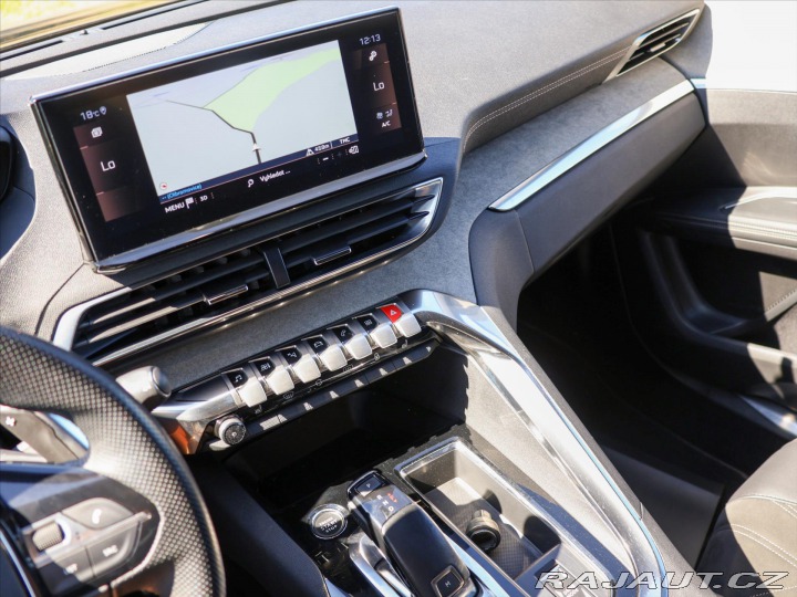 Peugeot 5008 1,5 HDI GT-line DPH 7-Mís 2022