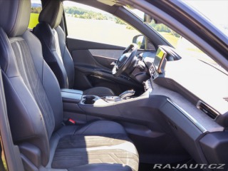 Peugeot 5008 1,5 HDI GT-line DPH 7-Mís 2022