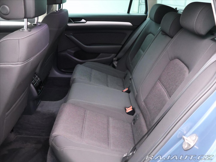 Volkswagen Passat 2,0 TDI 110kW CZ Comfortl 2015