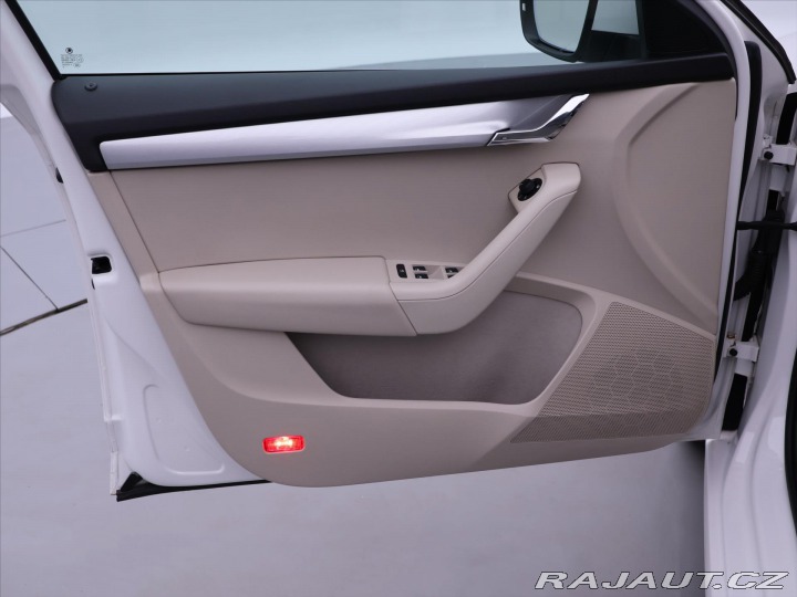 Škoda Octavia 1,6 TDI Elegance DPH CZ 2014