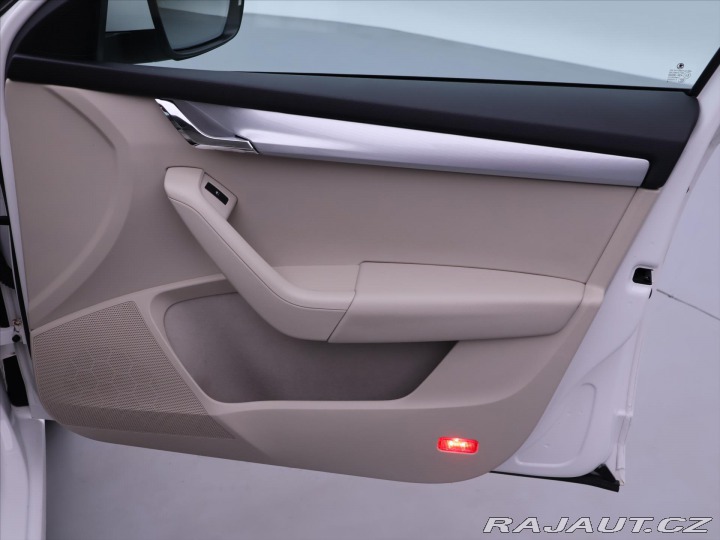 Škoda Octavia 1,6 TDI Elegance DPH CZ 2014